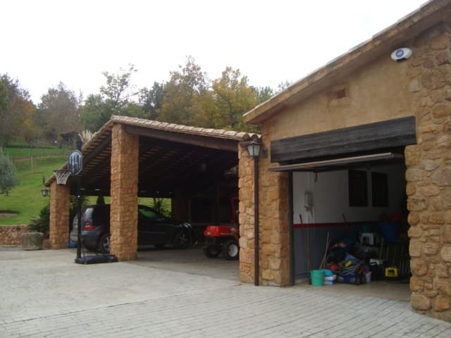 4 soveværelse Finca/Landehus til salg i Santa Cristina d'Aro med swimmingpool - € 1.350.000 (Ref: 6877338)