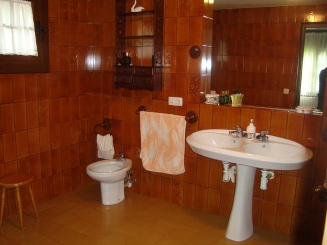 4 soveværelse Finca/Landehus til salg i Santa Cristina d'Aro med swimmingpool - € 1.350.000 (Ref: 6877338)