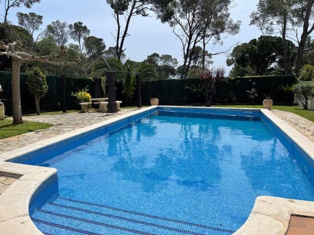 3 makuuhuone Rivitalo vuokrattavana paikassa Castell-Platja d'Aro mukana uima-altaan - 6 215 € (Ref: 7271071)