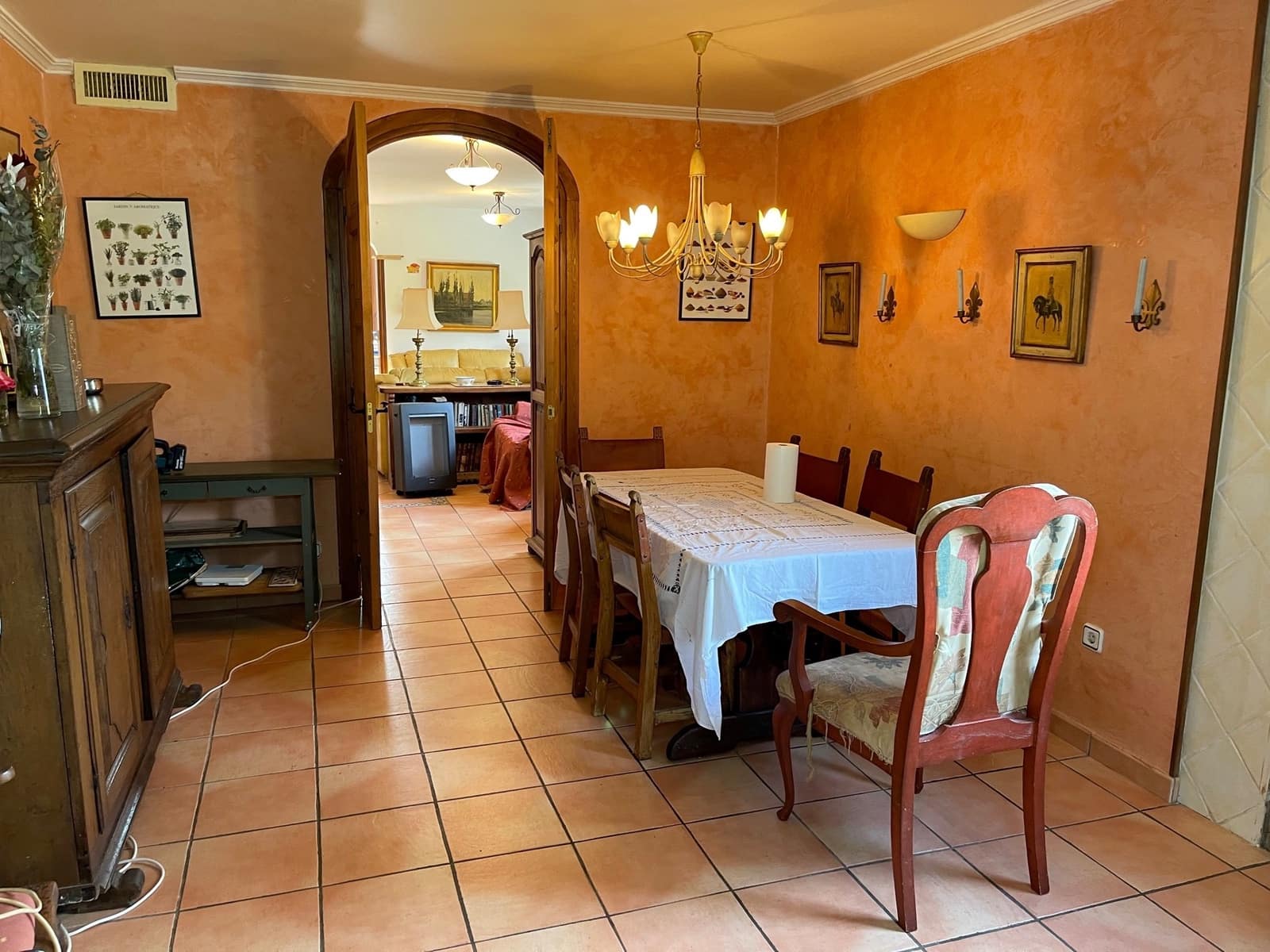 4 makuuhuone Huvila myytävänä paikassa Santa Cristina d'Aro mukana uima-altaan 
autotalli - 489 000 € (Ref: 7290471)