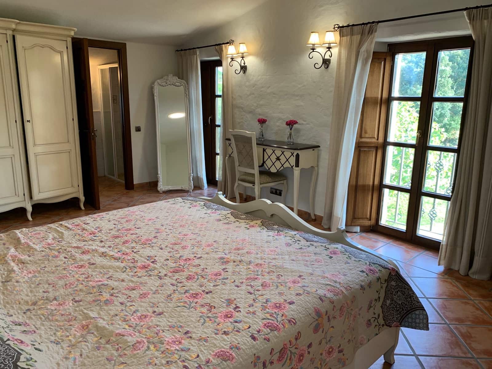 5 soveværelse Finca/Landehus til salg i Santa Cristina d'Aro med swimmingpool - € 2.250.000 (Ref: 7801203)