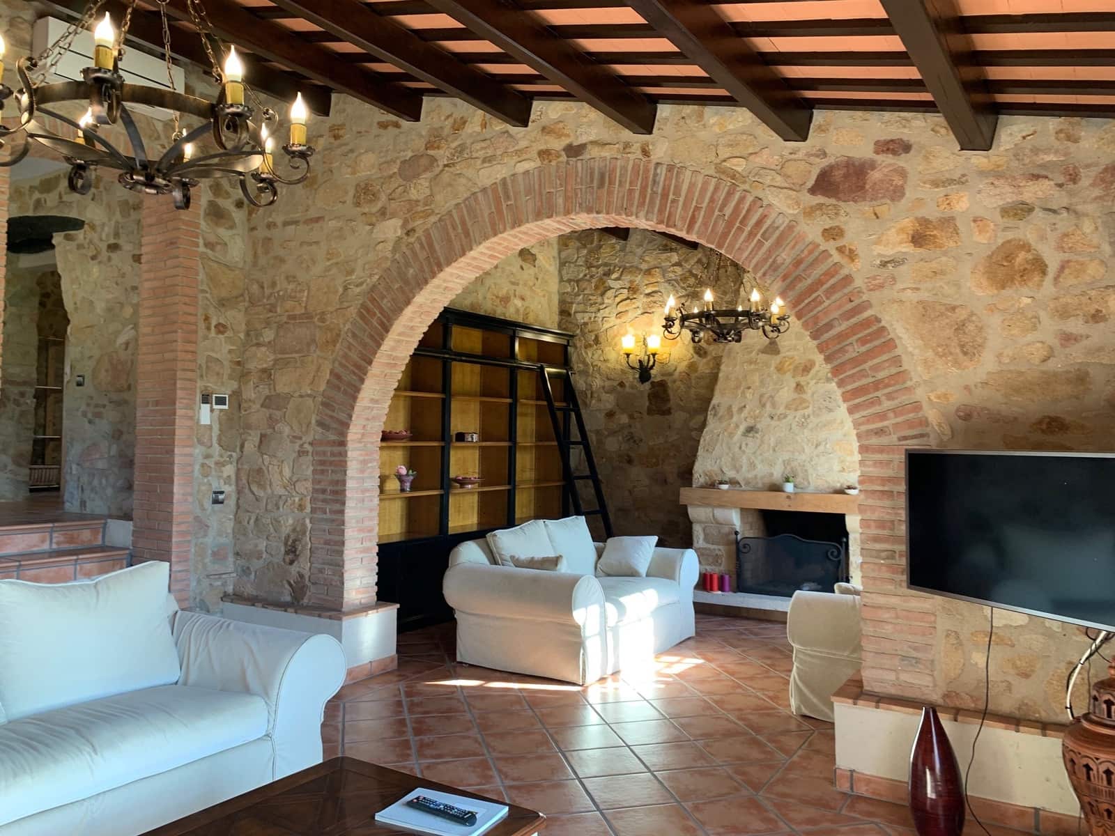 5 soveværelse Finca/Landehus til salg i Santa Cristina d'Aro med swimmingpool - € 2.250.000 (Ref: 7801203)