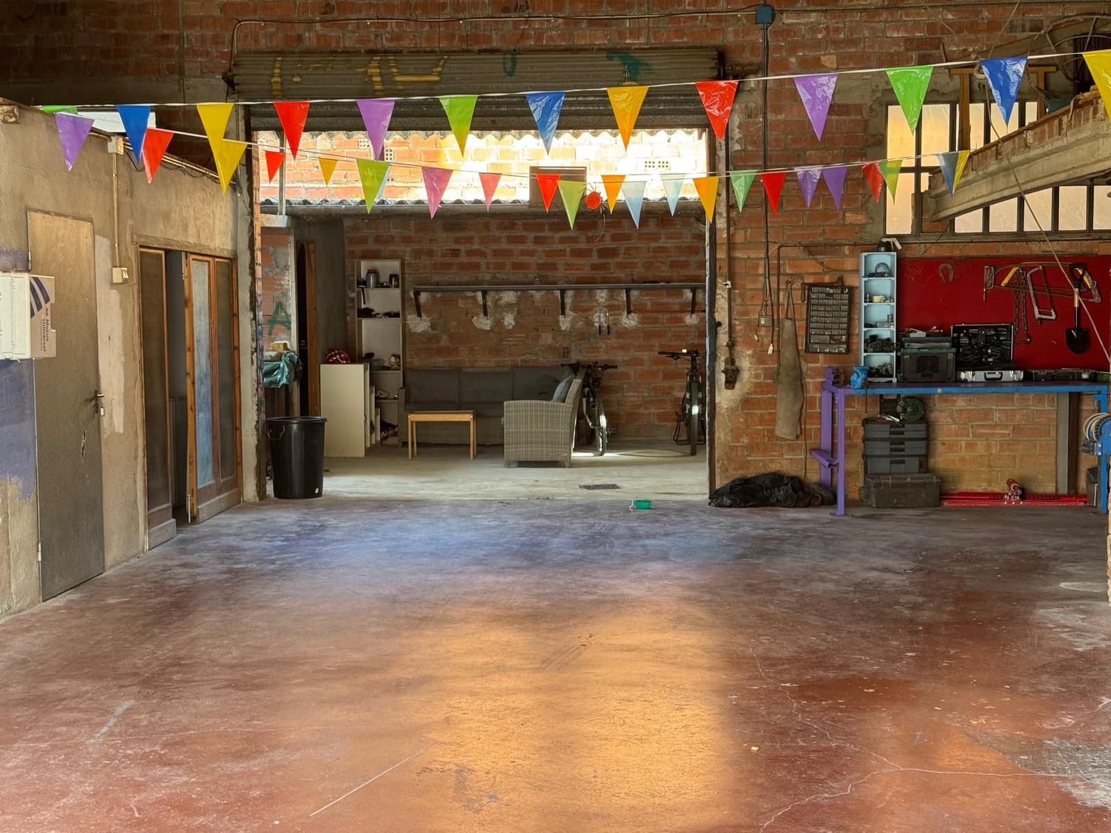 8 slaapkamer Finca/Landhuis te koop in Llagostera - € 450.000 (Ref: 8153081)