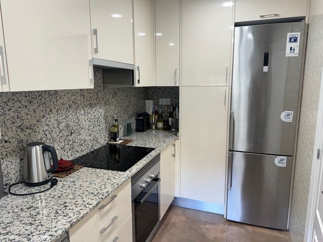 2 soveværelse Lejlighed til salg i Sant Feliu de Guíxols med swimmingpool - € 560.000 (Ref: 8591435)