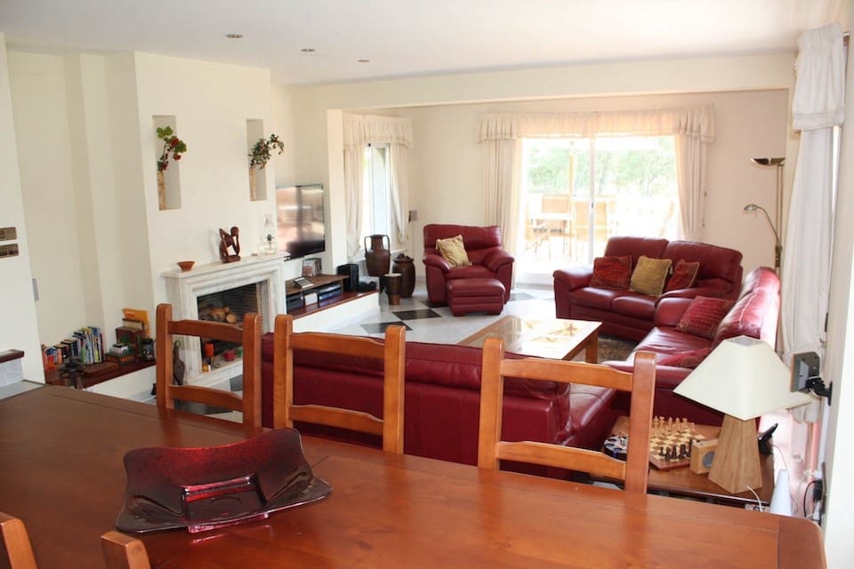 5 soveværelse Villa til salg i Santa Cristina d'Aro med swimmingpool - € 995.000 (Ref: 8917232)