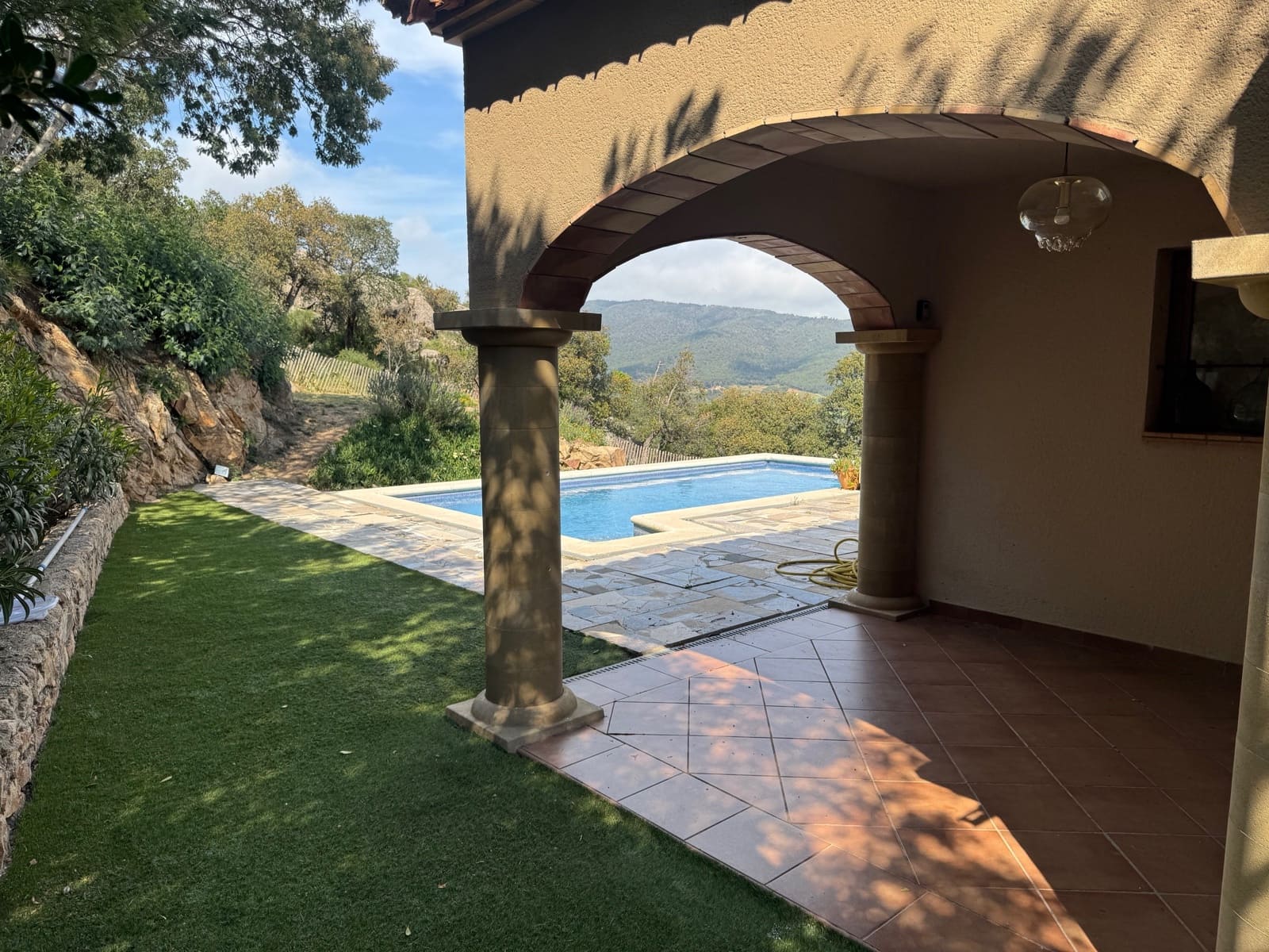 3 soveværelse Villa til salg i Calonge i Sant Antoni med swimmingpool - € 595.000 (Ref: 9008341)