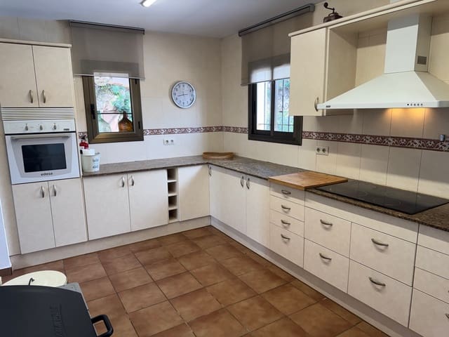 3 quarto Moradia para venda em Calonge i Sant Antoni com piscina - 595 000 € (Ref: 9008341)