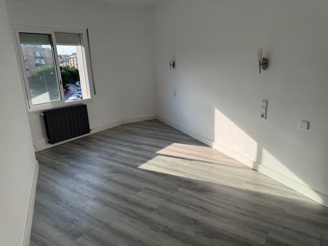 2 soveværelse Lejlighed til salg i Sant Feliu de Guíxols - € 150.000 (Ref: 9130216)