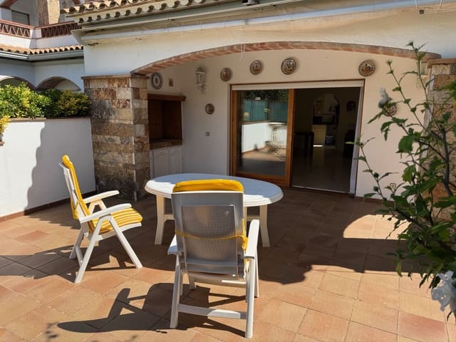 5 quarto Casa em Banda para venda em Platja d'Aro, Castell-Platja d'Aro com piscina - 495 000 € (Ref: 9253931)