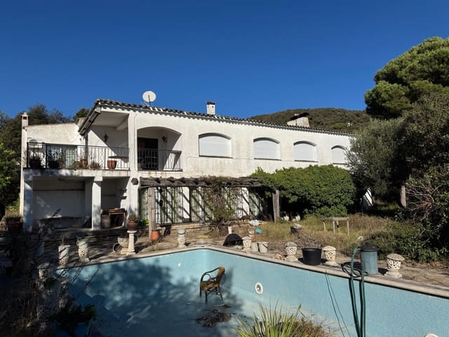 4 makuuhuone Huvila myytävänä paikassa Santa Cristina d'Aro mukana uima-altaan - 550 000 € (Ref: 9397887)