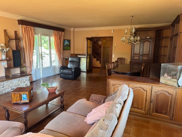 6 camera da letto Villa in vendita in Castell-Platja d'Aro - 870.000 € (Rif: 9405898)