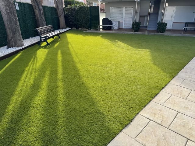 1 quarto Apartamento para venda em Castell-Platja d'Aro - 190 000 € (Ref: 9635112)