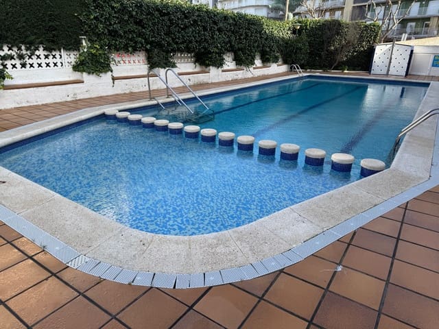 Apartamento de 3 habitaciones en Castell-Platja d'Aro en venta con piscina - 329.000 € (Ref: 9645983)