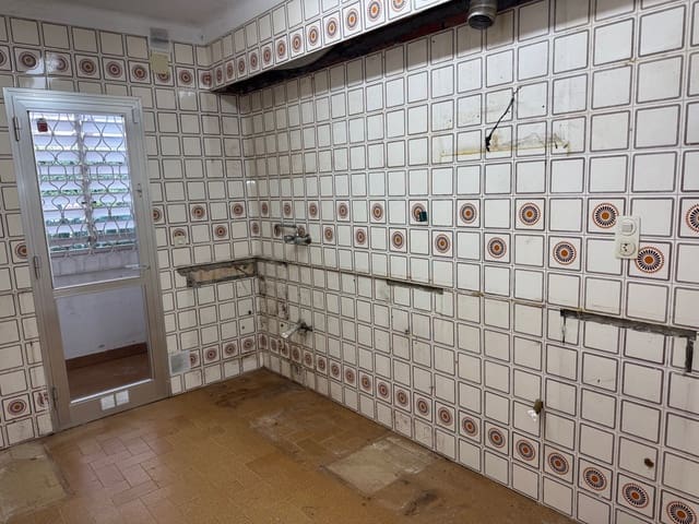 3 quarto Apartamento para venda em Castell d'Aro, Castell-Platja d'Aro com piscina - 329 000 € (Ref: 9645983)