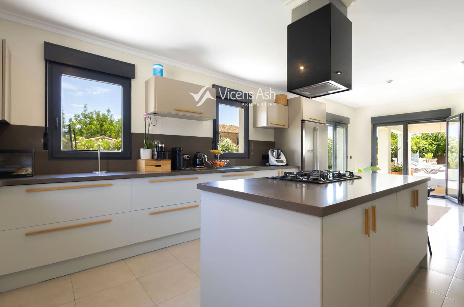 6 slaapkamer Huis te koop in Javea / Xabia met zwembad - € 1.395.000 (Ref: 10014146)