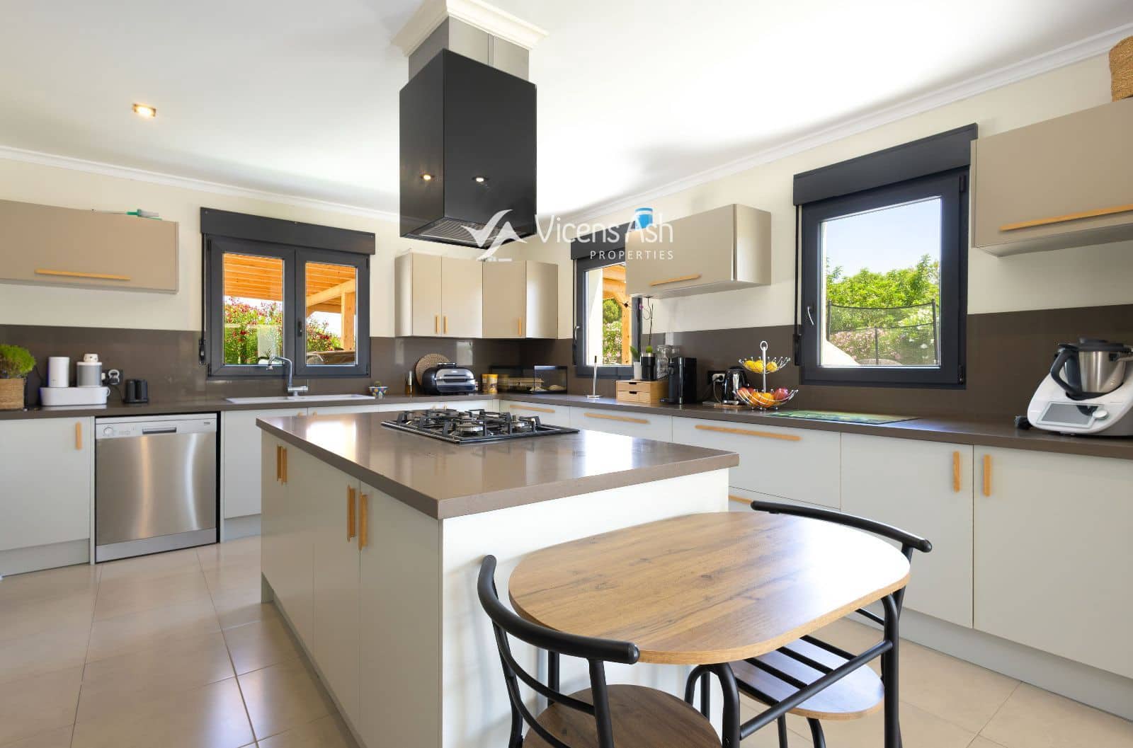 6 slaapkamer Huis te koop in Javea / Xabia met zwembad - € 1.395.000 (Ref: 10014146)