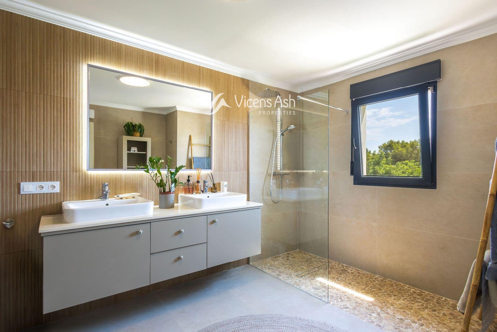 6 slaapkamer Huis te koop in Javea / Xabia met zwembad - € 1.395.000 (Ref: 10014146)