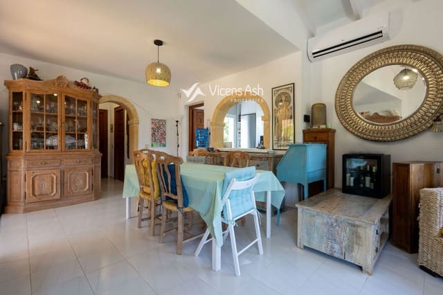 5 sovrum Hus till salu i Cap Martí - El Tossalet - Pinomar, Javea / Xàbia med pool - 790 000 € (Ref: 10014693)