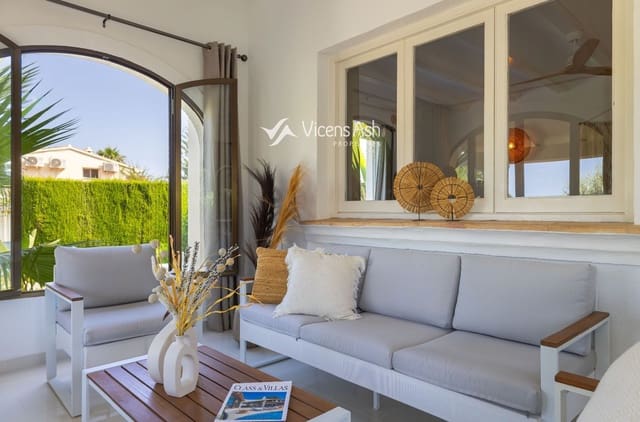 3 soverom Hus til salgs i Cap Martí - El Tossalet - Pinomar, Javea / Xàbia med svømmebasseng garasje - € 695 000 (Ref: 10021569)