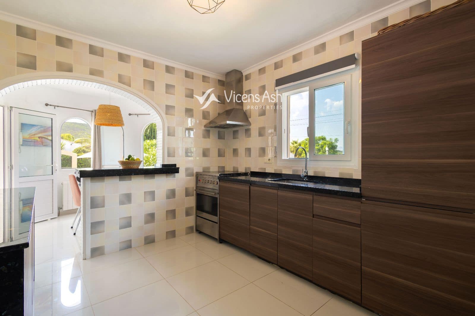 3 soveværelse Byhus til salg i Javea / Xabia med swimmingpool garage - € 695.000 (Ref: 10021569)
