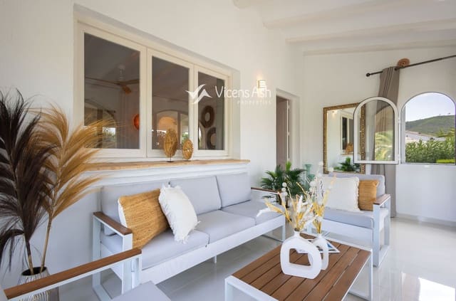 3 soverom Hus til salgs i Cap Martí - El Tossalet - Pinomar, Javea / Xàbia med svømmebasseng garasje - € 695 000 (Ref: 10021569)
