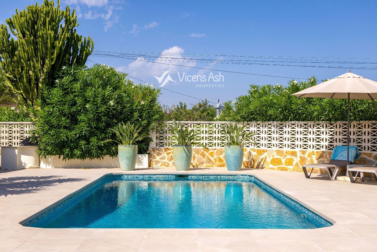 3 soveværelse Byhus til salg i Javea / Xabia med swimmingpool garage - € 695.000 (Ref: 10021569)