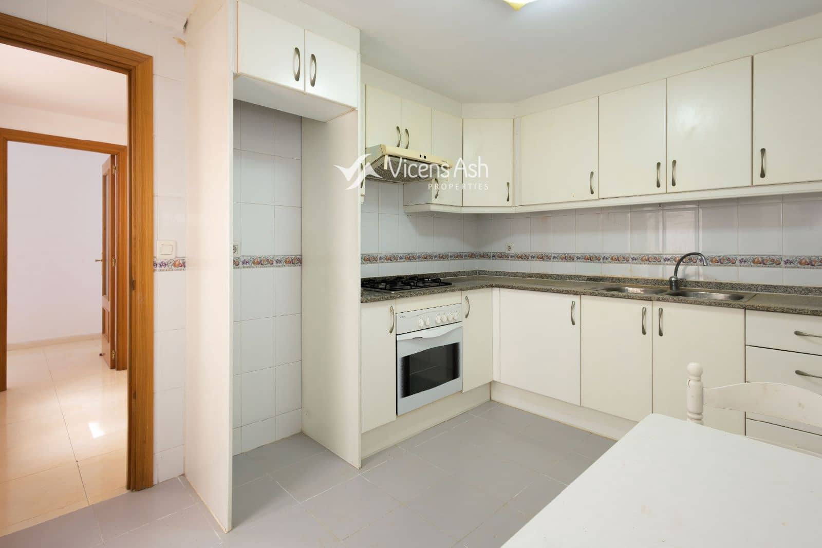 3 slaapkamer Flat te koop in Javea / Xabia met garage - € 285.000 (Ref: 10048361)
