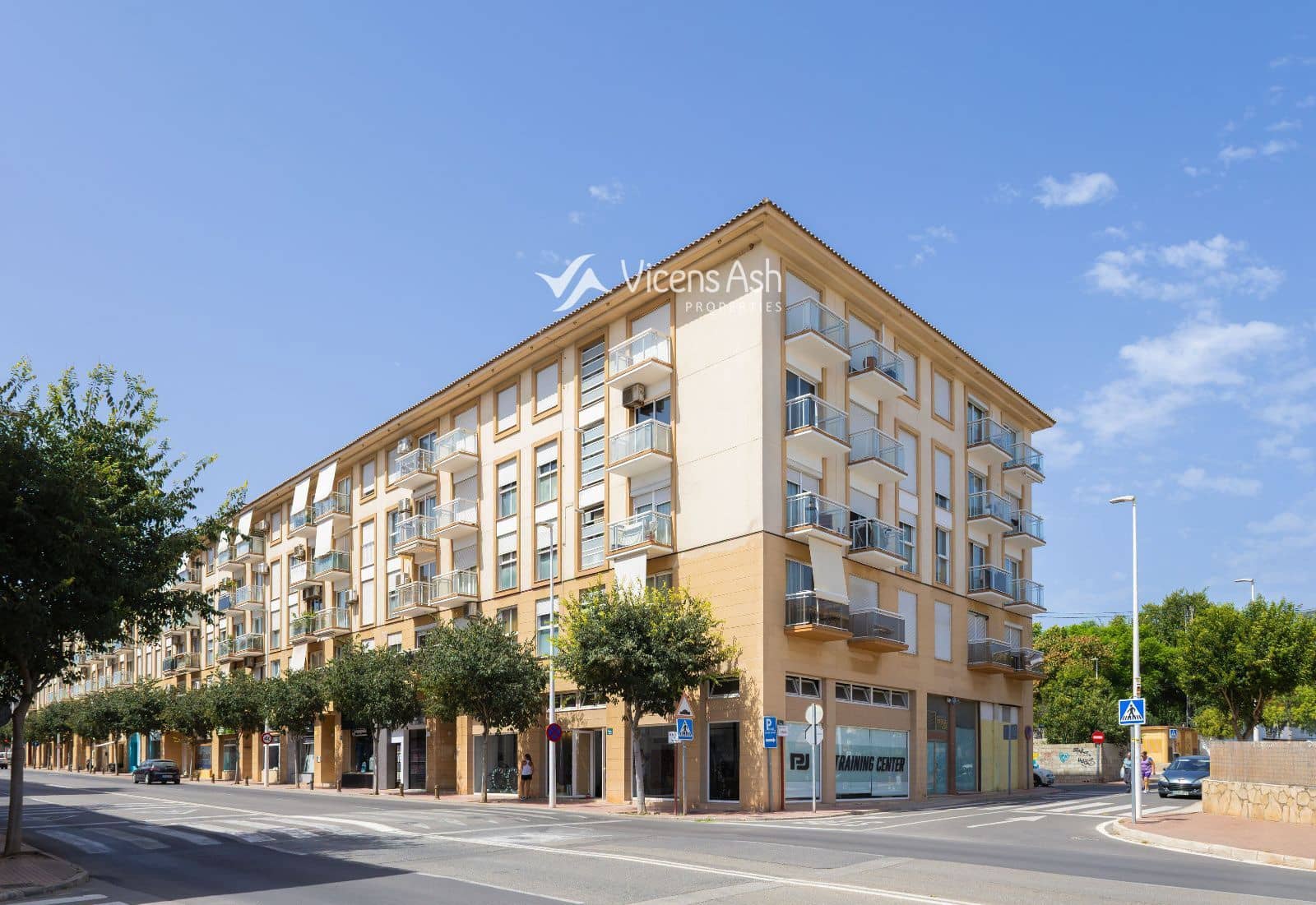 3 slaapkamer Flat te koop in Javea / Xabia met garage - € 285.000 (Ref: 10048361)