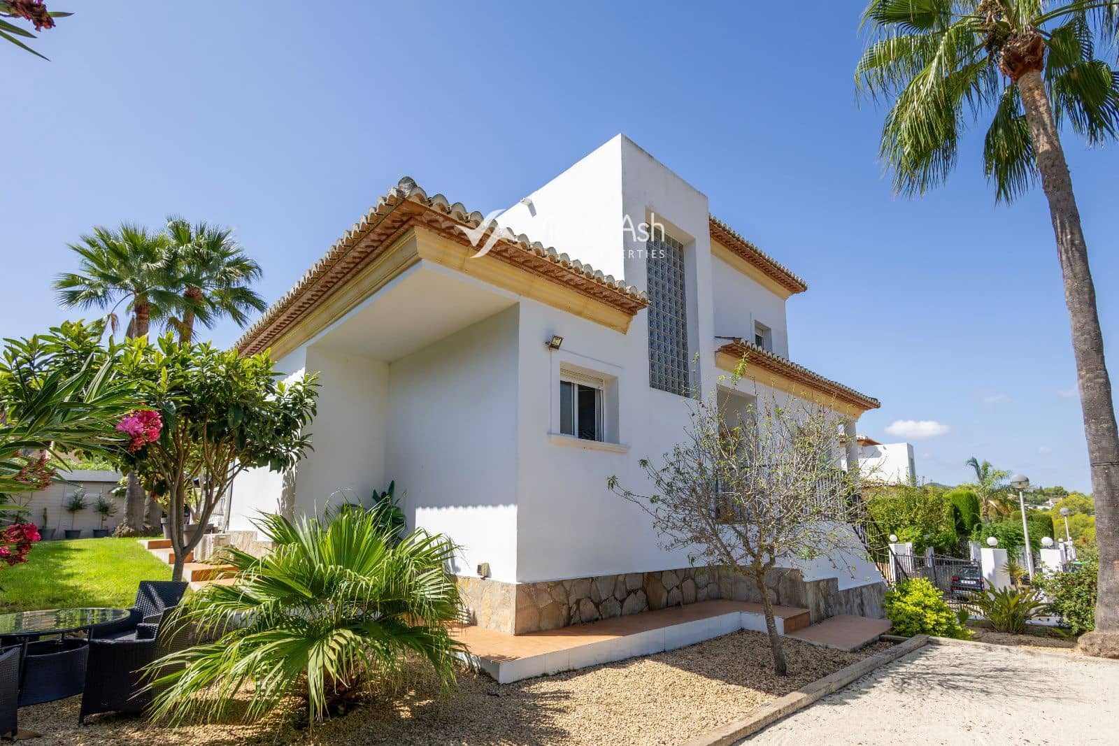 3 slaapkamer Villa te koop in Javea / Xabia met zwembad garage - € 950.000 (Ref: 10048465)