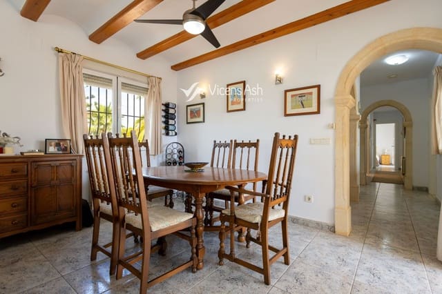 3 makuuhuone Huvila myytävänä paikassa Cap Martí - El Tossalet - Pinomar, Javea / Xàbia mukana uima-altaan 
autotalli - 625 000 € (Ref: 10048466)