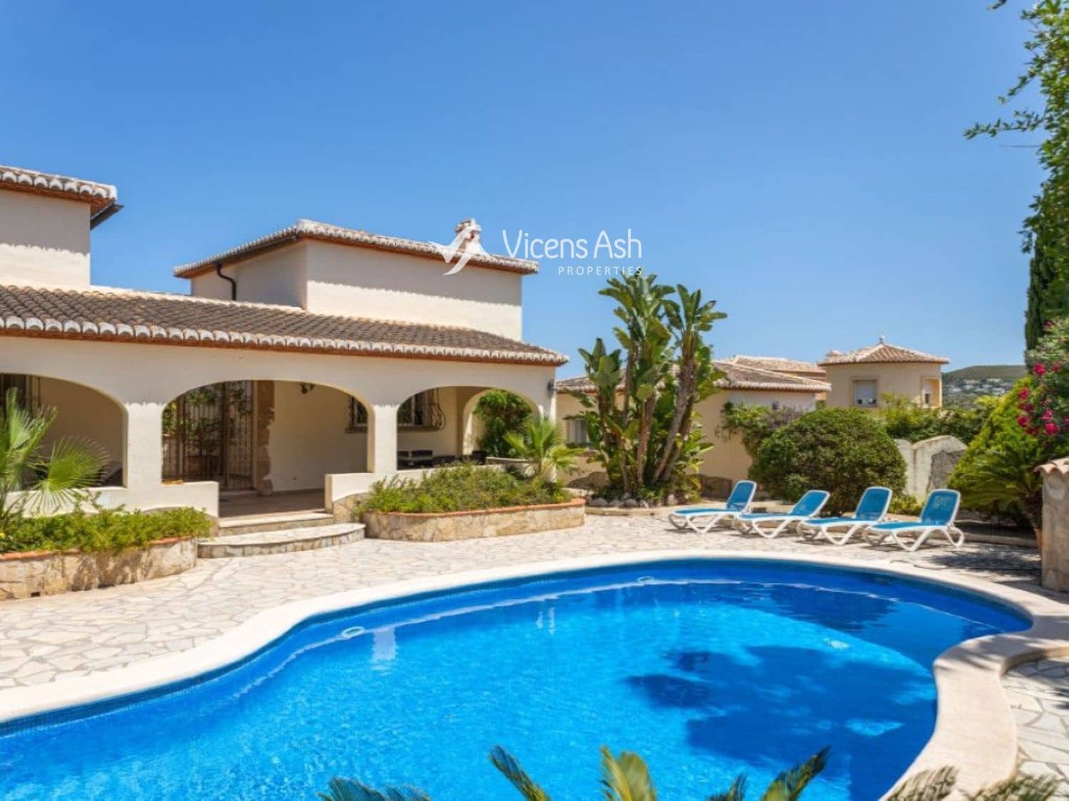 4 sovrum Villa till salu i Javea / Xabia med pool - 795 000 € (Ref: 10062801)