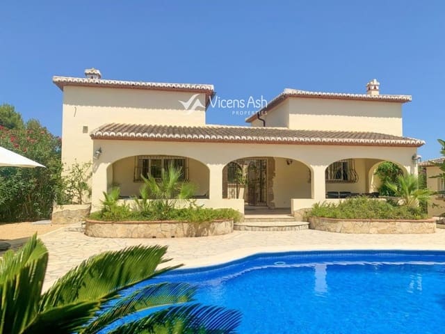 4 sovrum Villa till salu i Partides comunes - Adsubia, Javea / Xàbia med pool - 795 000 € (Ref: 10062801)