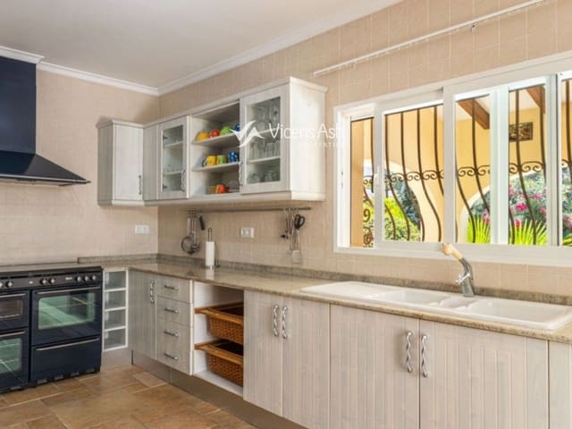 4 sovrum Villa till salu i Partides comunes - Adsubia, Javea / Xàbia med pool - 795 000 € (Ref: 10062801)