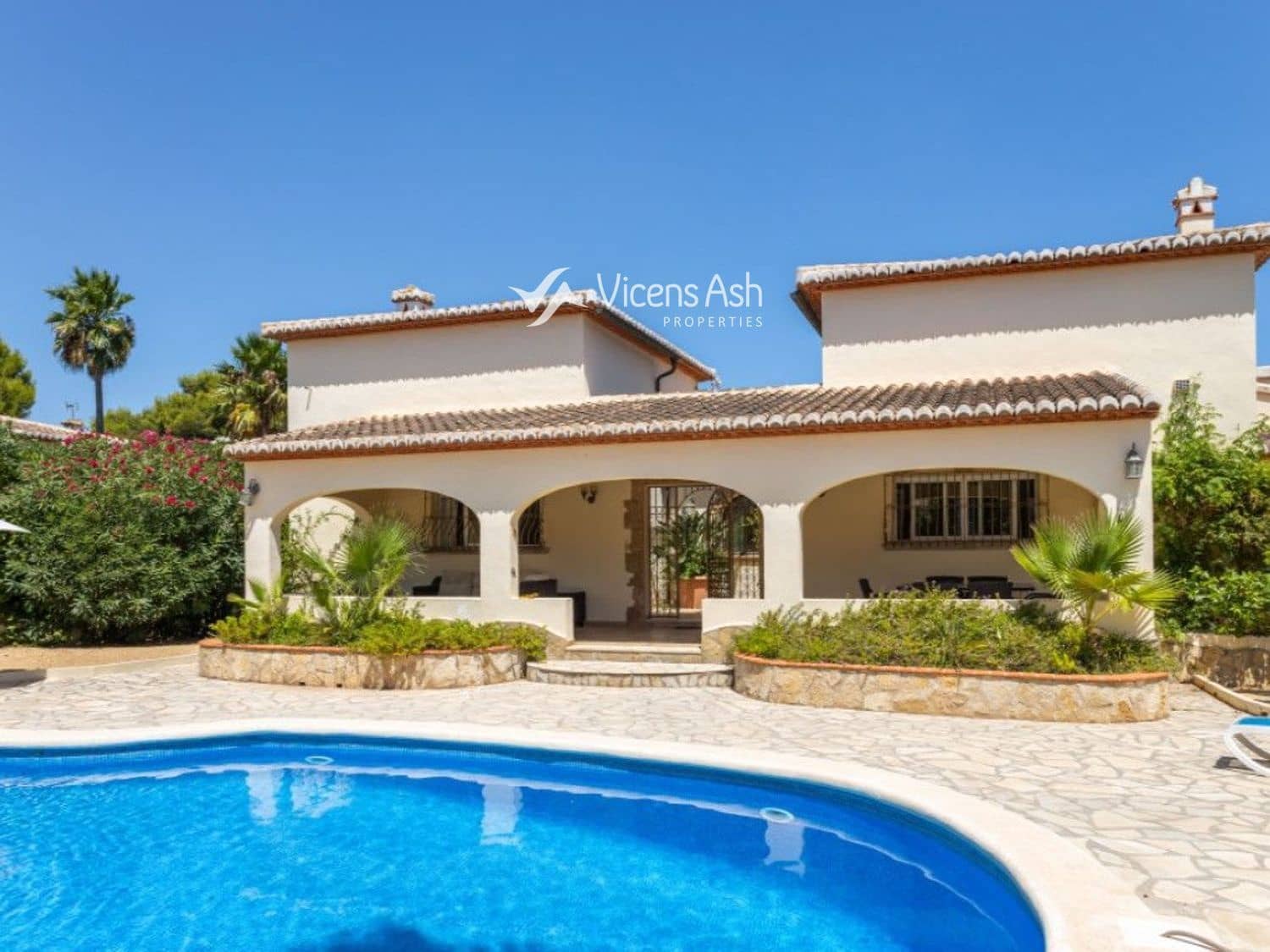 4 sovrum Villa till salu i Javea / Xabia med pool - 795 000 € (Ref: 10062801)