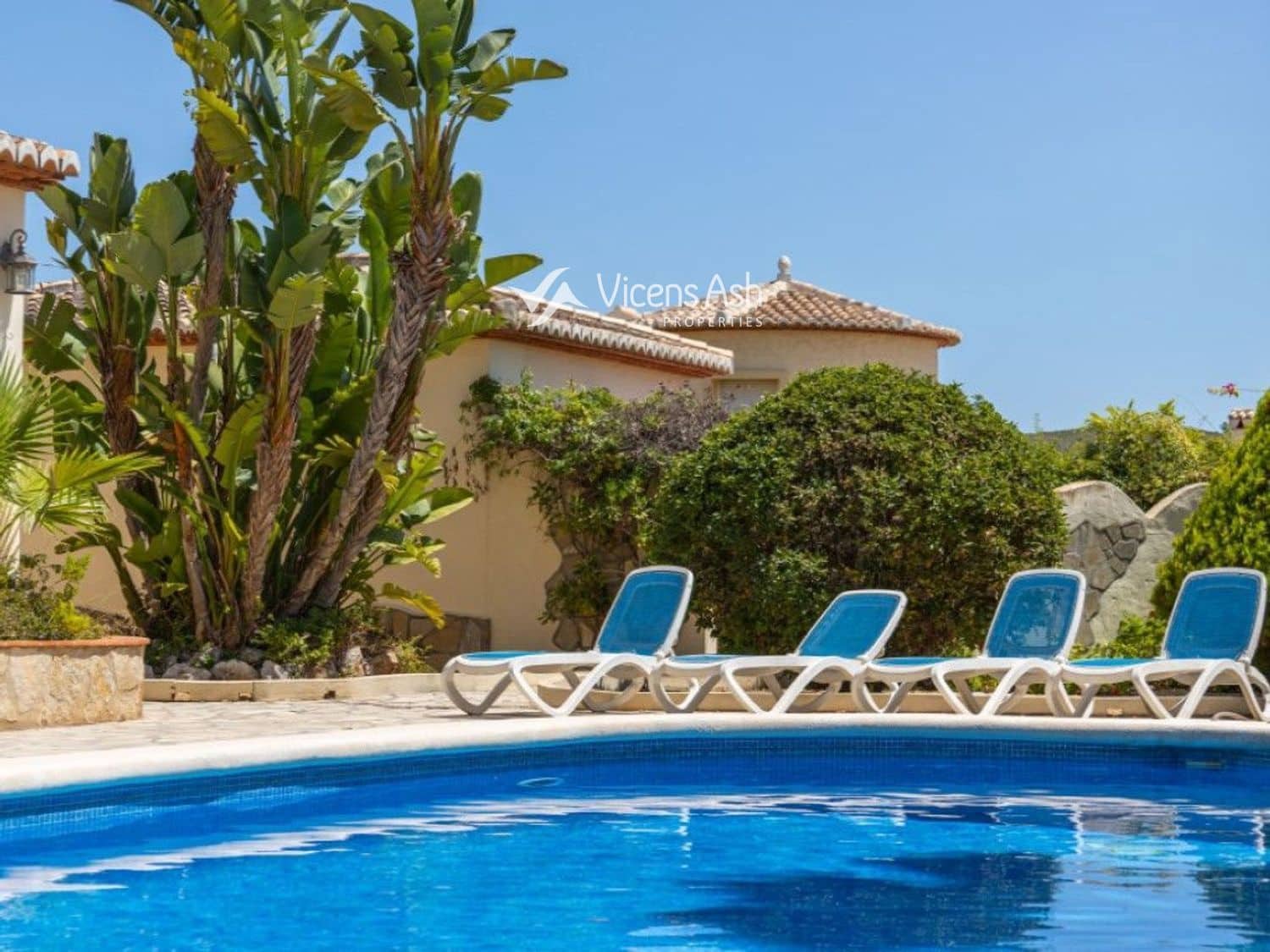 4 sovrum Villa till salu i Javea / Xabia med pool - 795 000 € (Ref: 10062801)