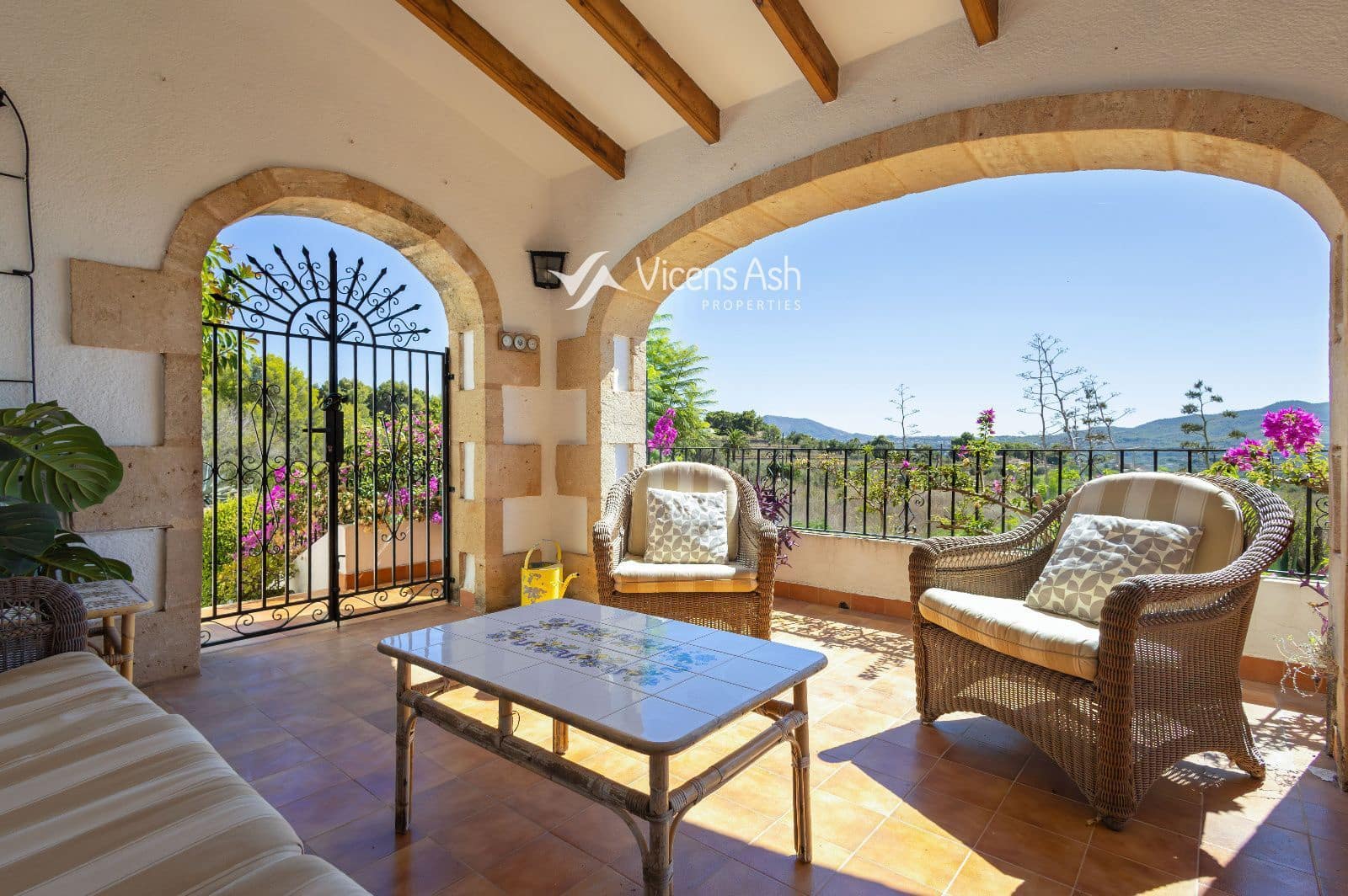4 slaapkamer Villa te koop in Javea / Xabia met zwembad - € 1.100.000 (Ref: 10082082)