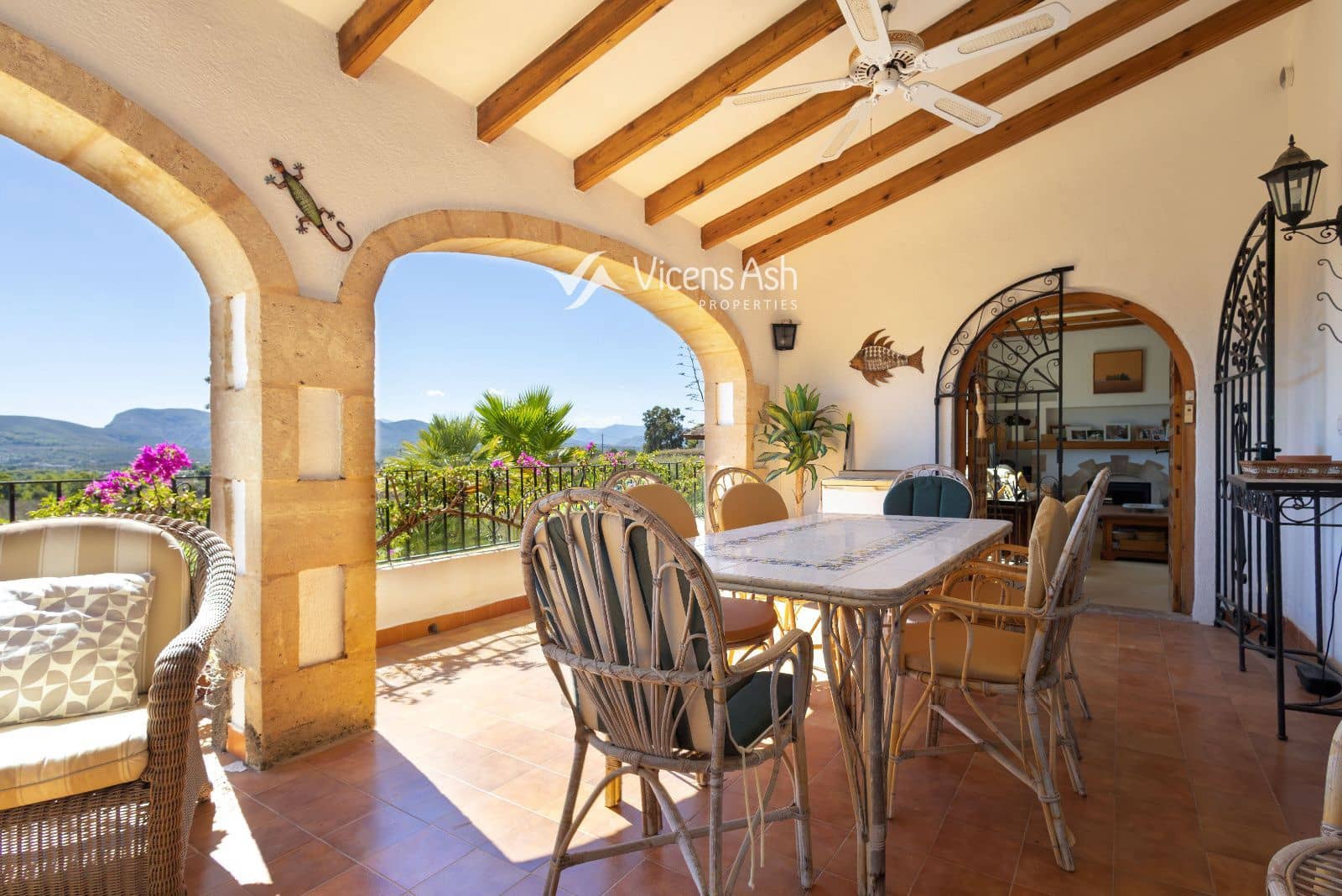 4 slaapkamer Villa te koop in Javea / Xabia met zwembad - € 1.100.000 (Ref: 10082082)