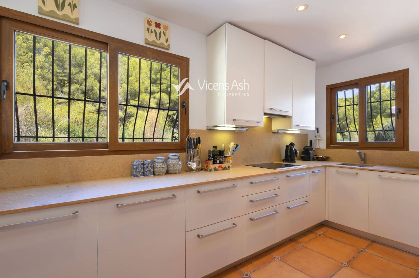 4 slaapkamer Villa te koop in Javea / Xabia met zwembad - € 1.100.000 (Ref: 10082082)