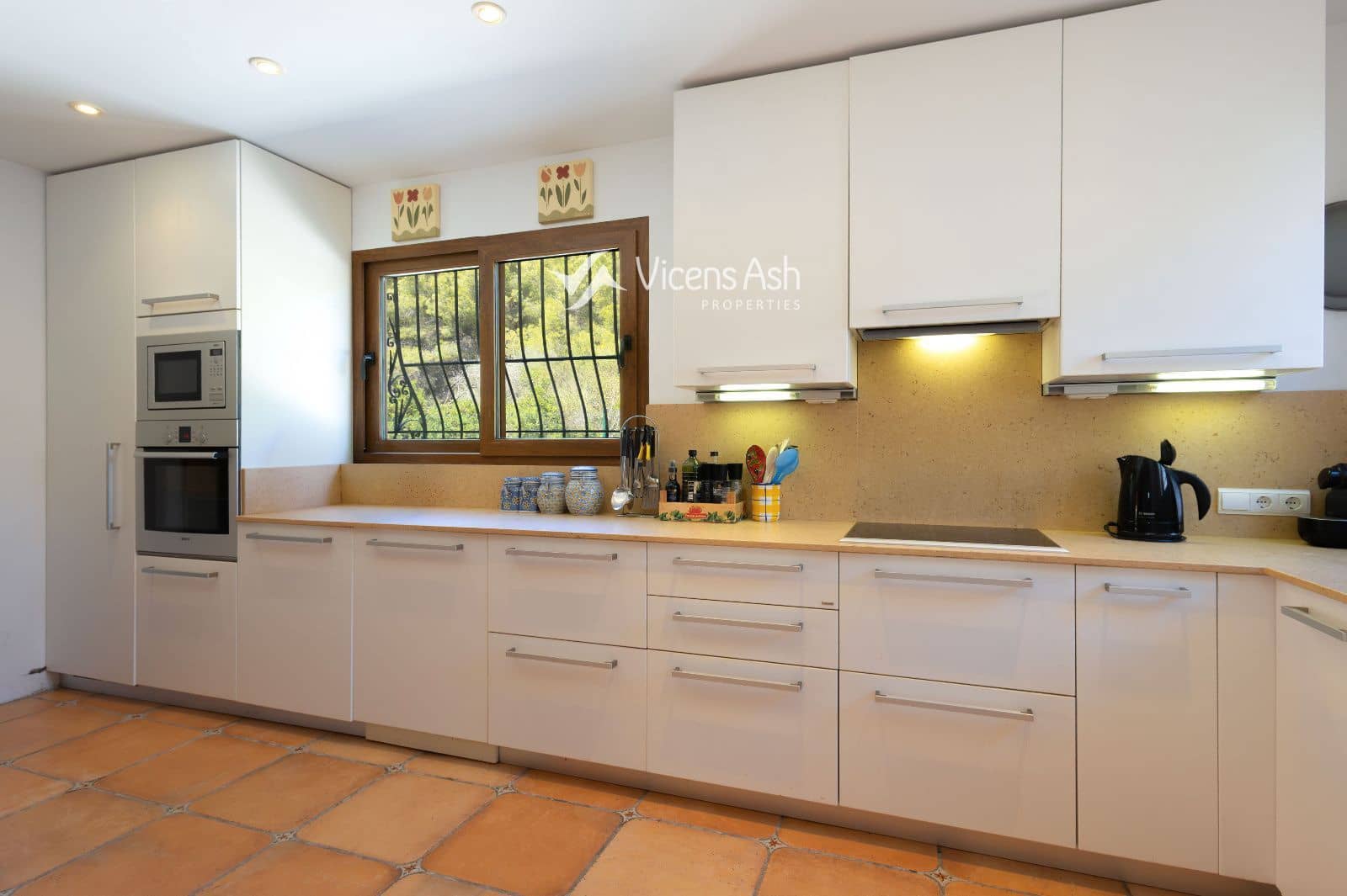 4 slaapkamer Villa te koop in Javea / Xabia met zwembad - € 1.100.000 (Ref: 10082082)