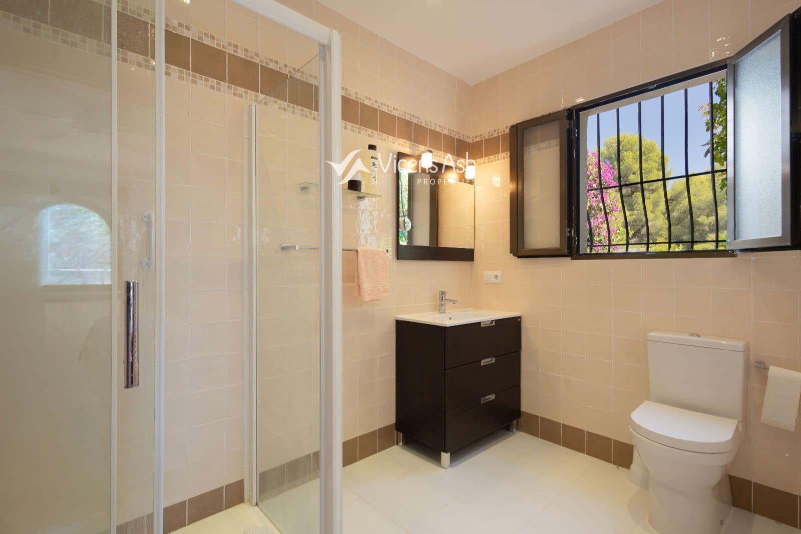 4 slaapkamer Villa te koop in Javea / Xabia met zwembad - € 1.100.000 (Ref: 10082082)