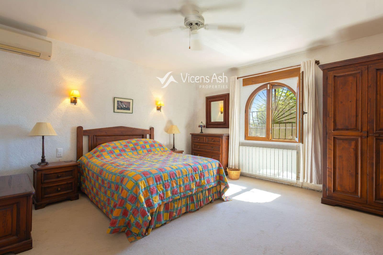 4 slaapkamer Villa te koop in Javea / Xabia met zwembad - € 1.100.000 (Ref: 10082082)