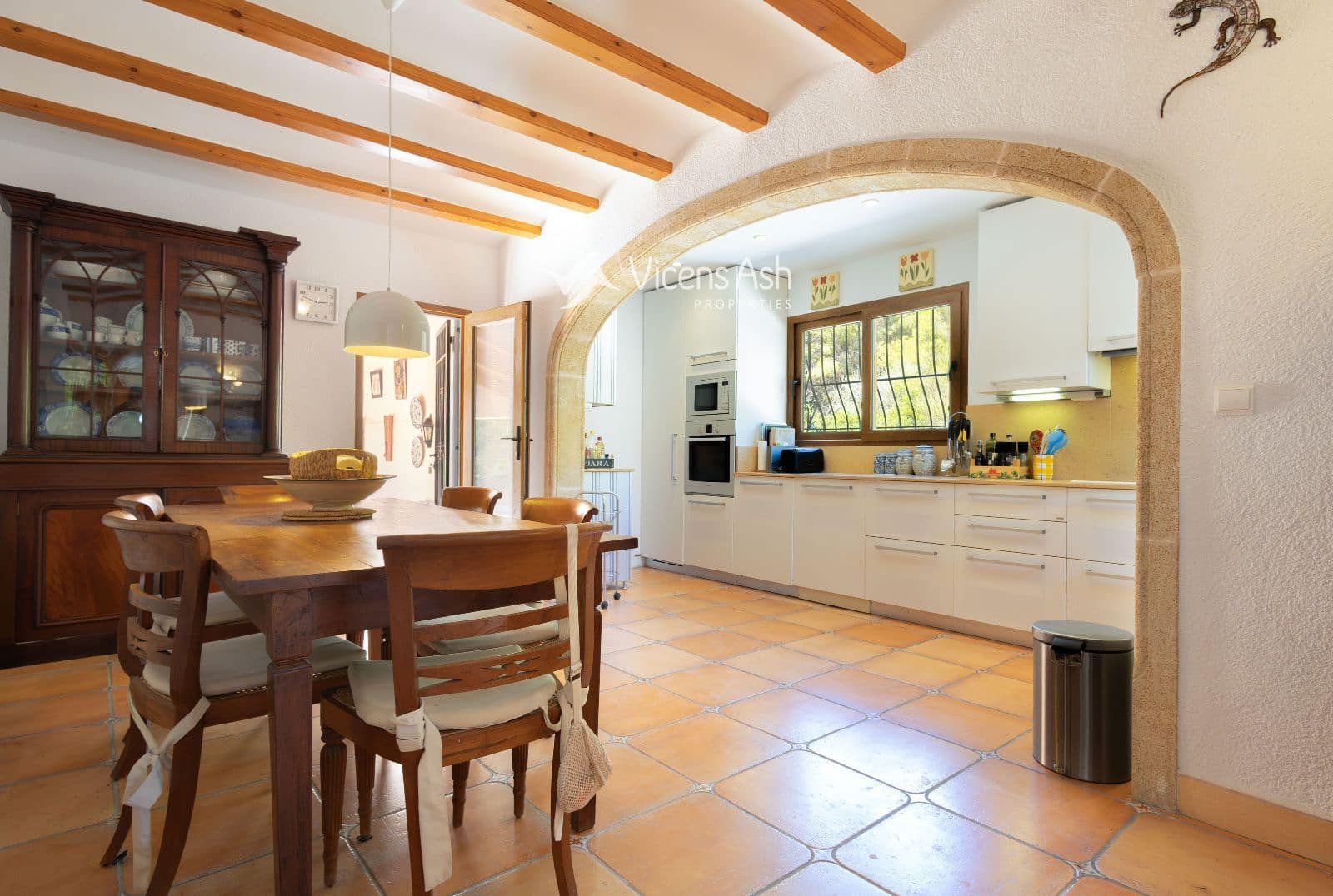 4 slaapkamer Villa te koop in Javea / Xabia met zwembad - € 1.100.000 (Ref: 10082082)