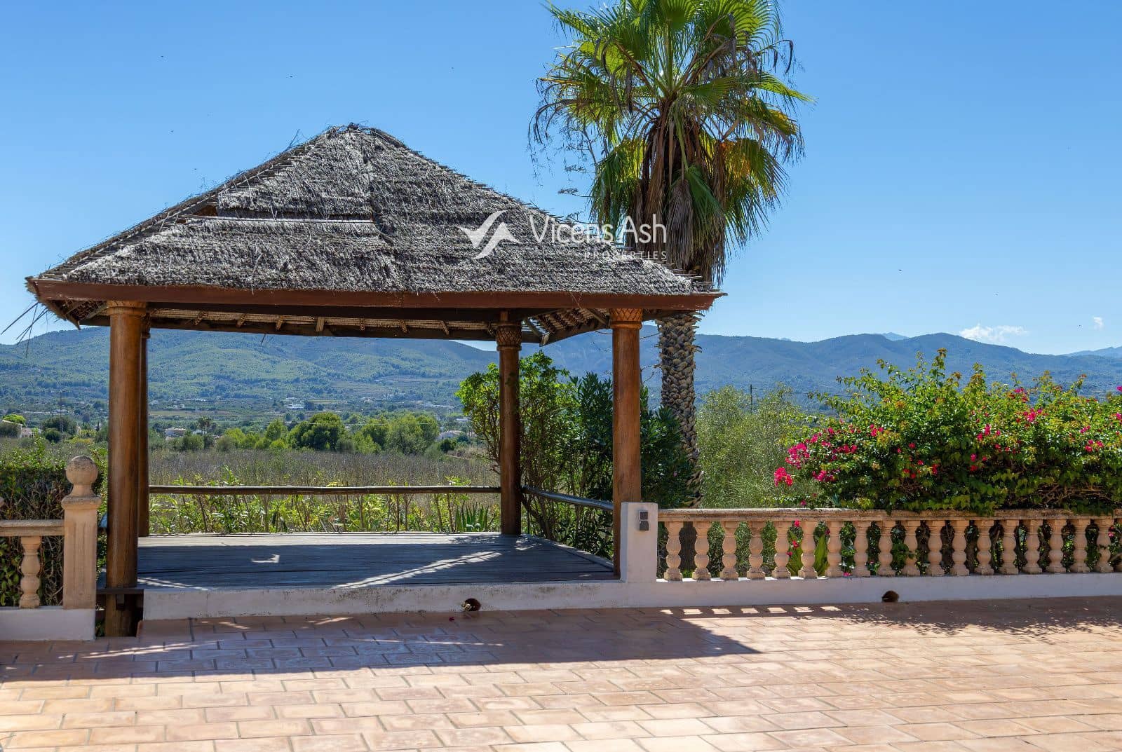 4 slaapkamer Villa te koop in Javea / Xabia met zwembad - € 1.100.000 (Ref: 10082082)