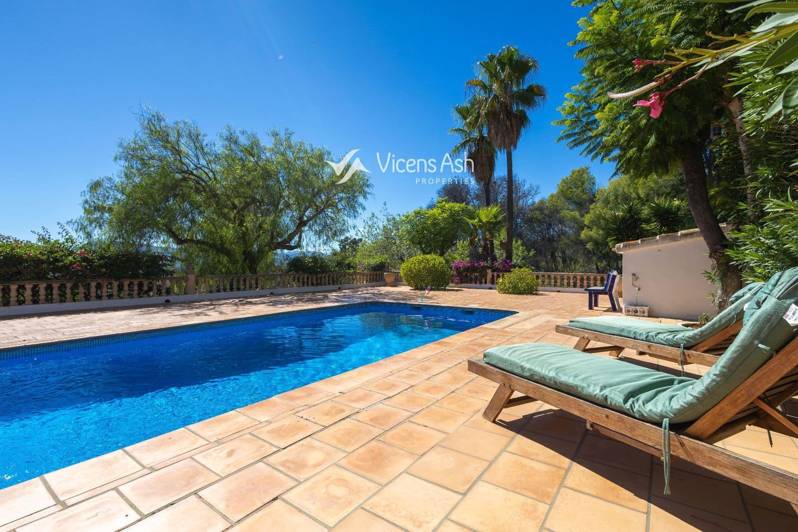 4 slaapkamer Villa te koop in Javea / Xabia met zwembad - € 1.100.000 (Ref: 10082082)