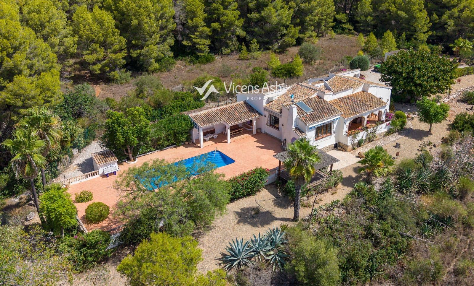 4 slaapkamer Villa te koop in Javea / Xabia met zwembad - € 1.100.000 (Ref: 10082082)