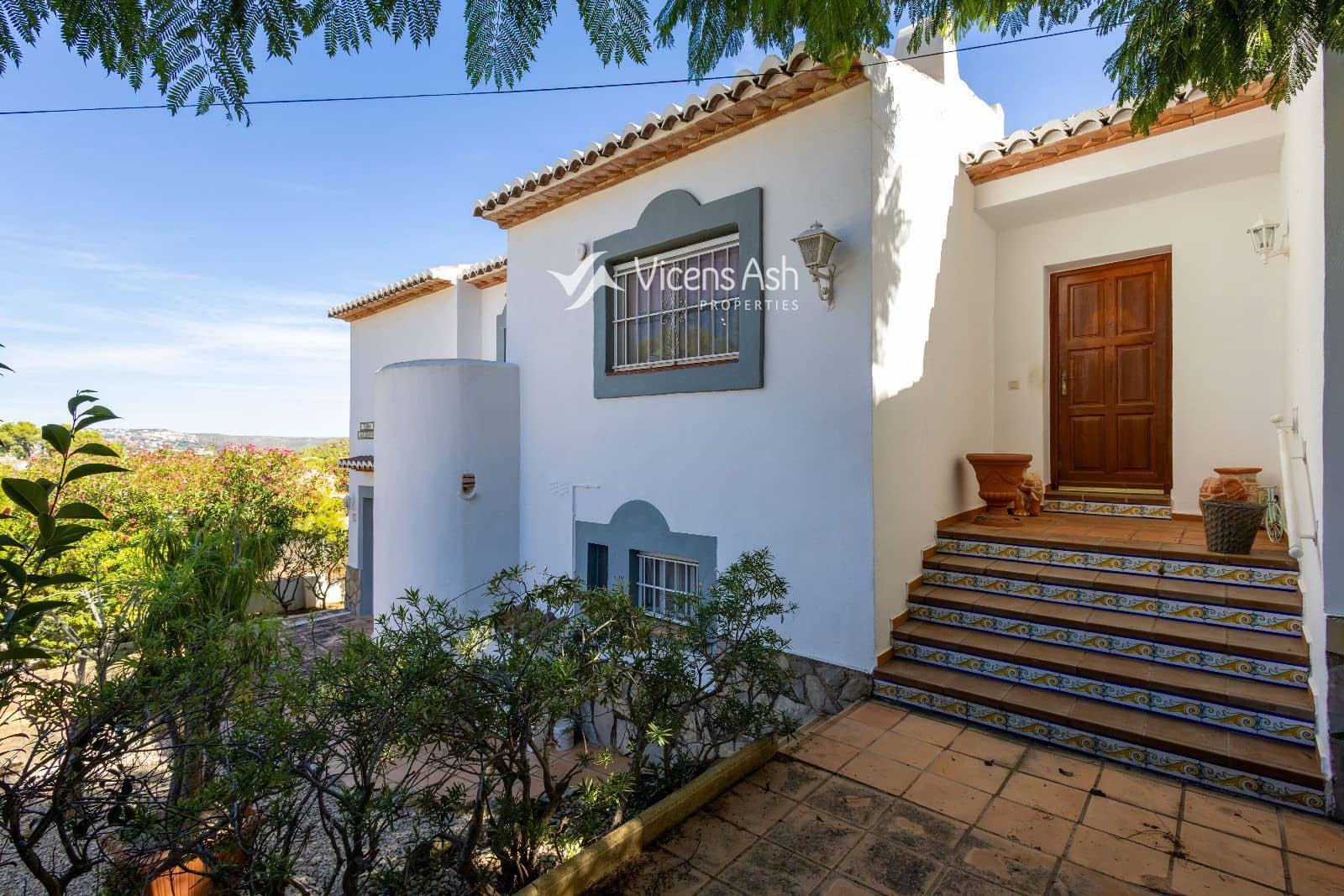 4 slaapkamer Villa te koop in Javea / Xabia met zwembad garage - € 599.000 (Ref: 10086607)