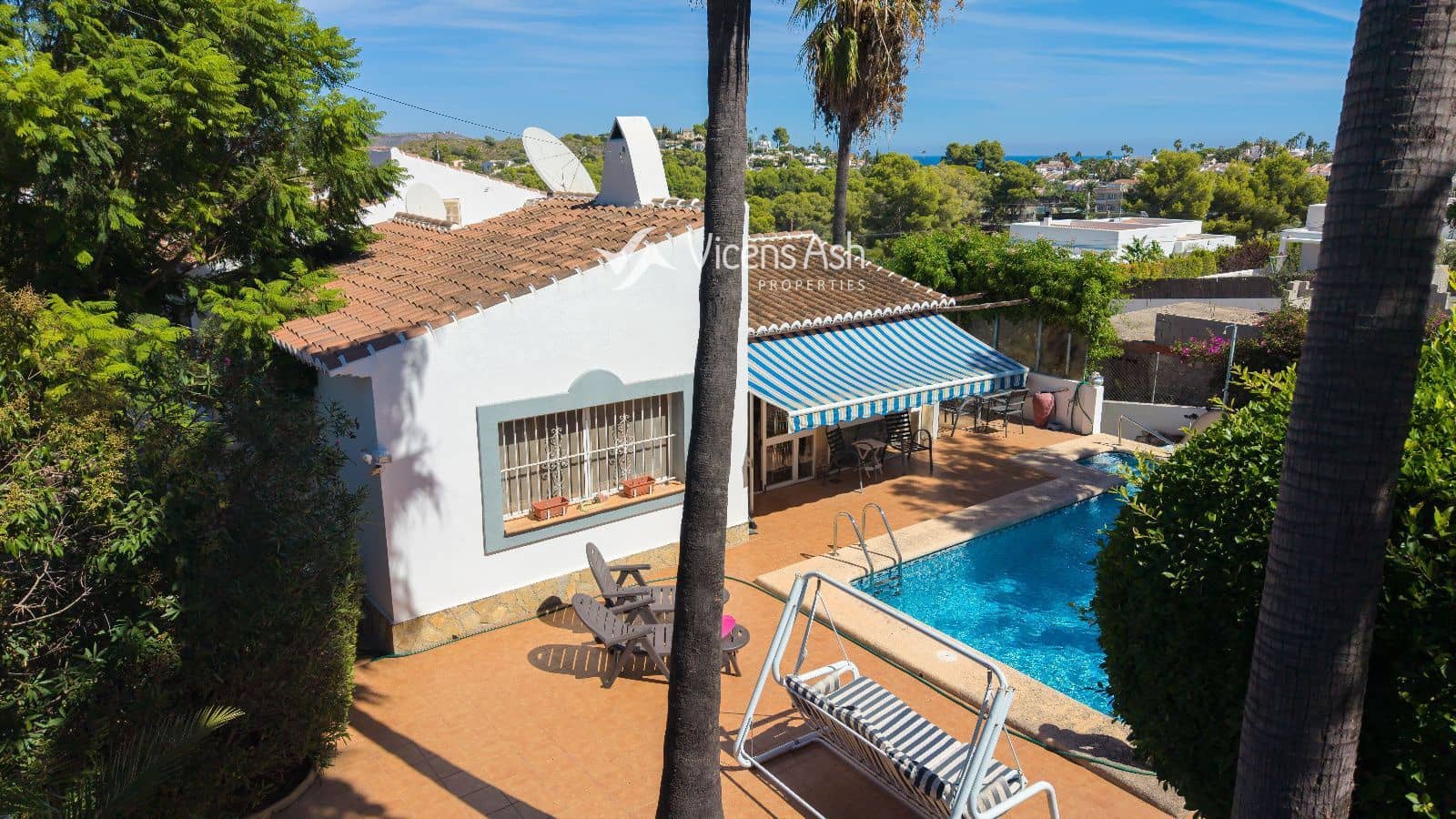 4 slaapkamer Villa te koop in Javea / Xabia met zwembad garage - € 599.000 (Ref: 10086607)