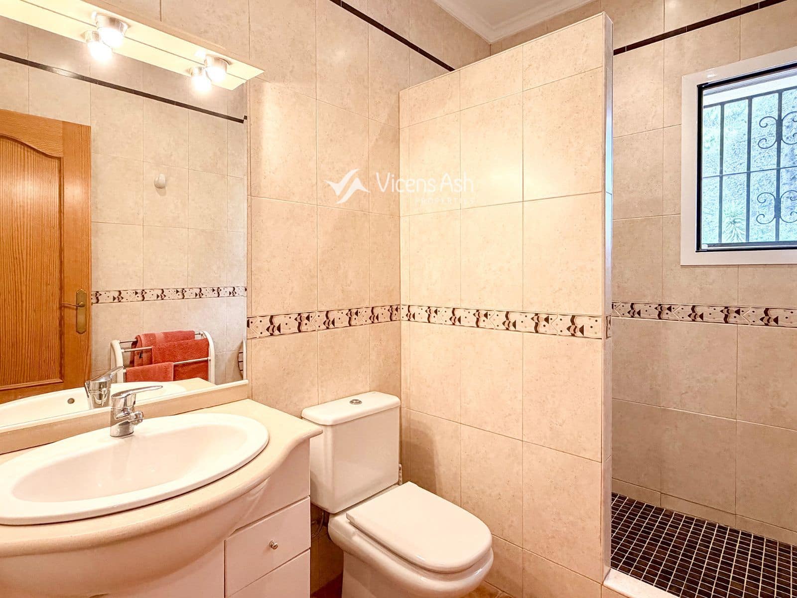 3 slaapkamer Villa te koop in Javea / Xabia met zwembad - € 595.000 (Ref: 10088450)