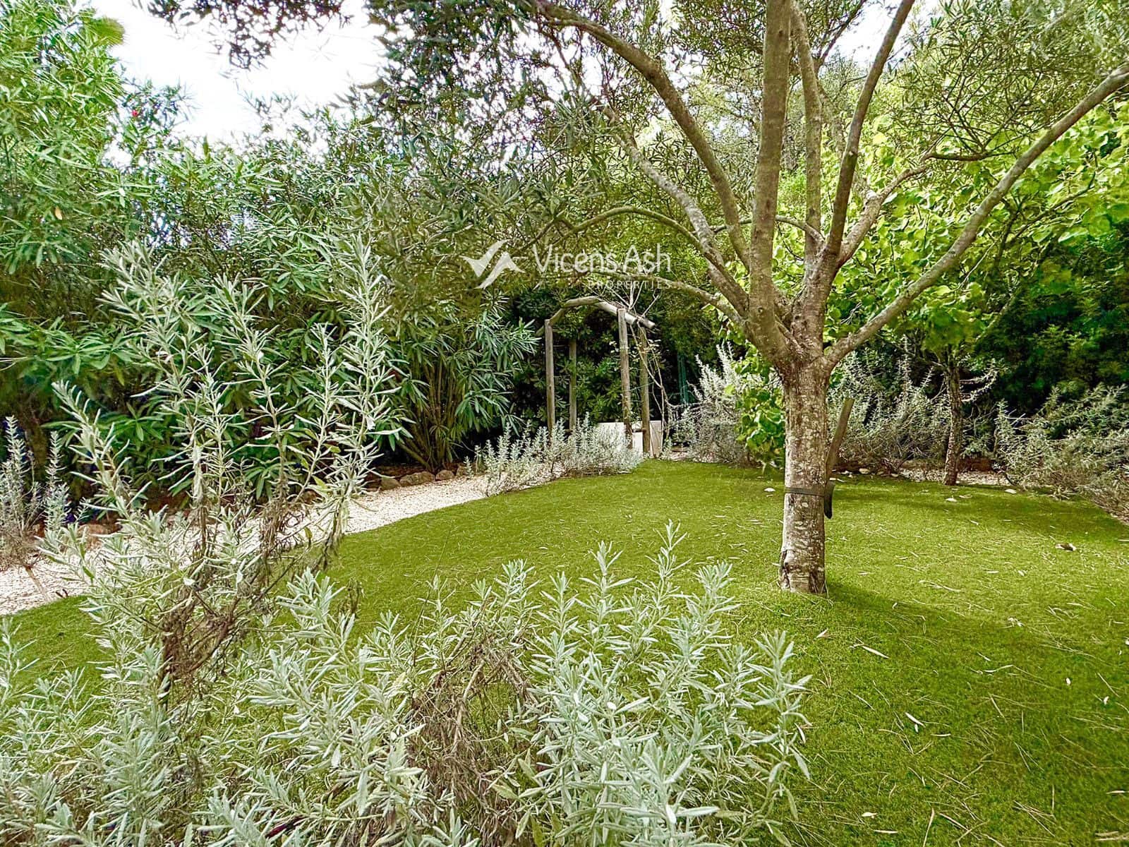 3 slaapkamer Villa te koop in Javea / Xabia met zwembad - € 595.000 (Ref: 10088450)