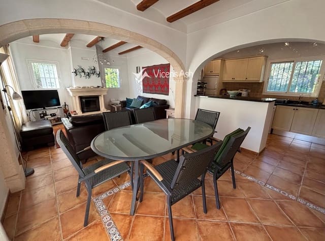 Chalet de 3 habitaciones en La Granadella  - Costa Nova, Javea / Xàbia en venta con piscina - 595.000 € (Ref: 10088450)
